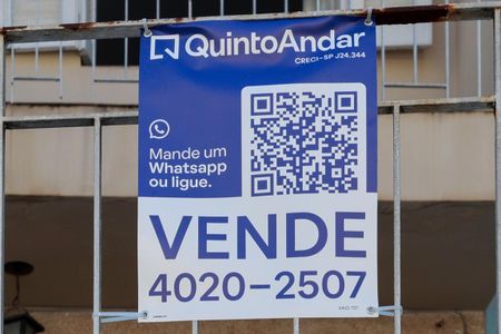 Casa à venda com 254m², 2 quartos e 3 vagasPlaquinha