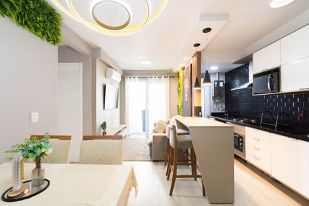 Apartamento à venda com 2 quartos, 61m² em Centro, Canoas