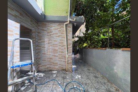 Casa para alugar com 80m², 2 quartos e 1 vagaÁrea de Serviço