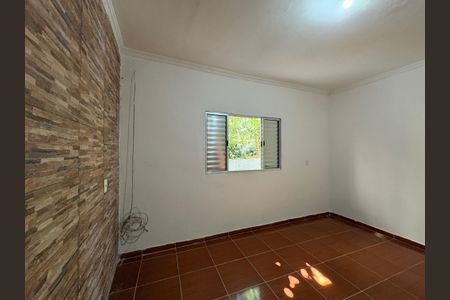 suíte  de casa para alugar com 2 quartos, 80m² em Vila Clarice, São Paulo