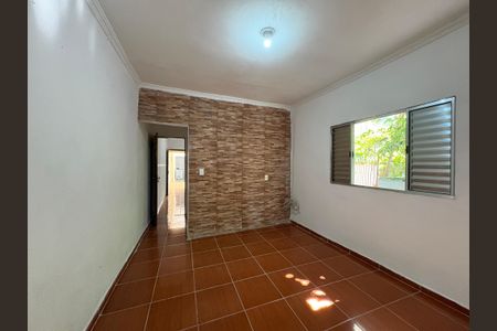 Casa para alugar com 80m², 2 quartos e 1 vagasuíte 