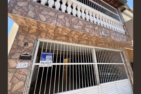 Casa para alugar com 80m², 2 quartos e 1 vagaFachada