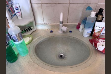 Banheiro Social de apartamento para alugar com 1 quarto, 40m² em Recreio dos Bandeirantes, Rio de Janeiro