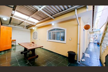 Casa à venda com 100m², 3 quartos e 3 vagasQuintal 