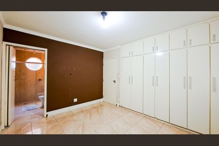 Casa à venda com 100m², 3 quartos e 3 vagasQuarto 3 - Suíte