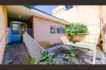 Casa à venda com 100m², 3 quartos e 3 vagasGaragem