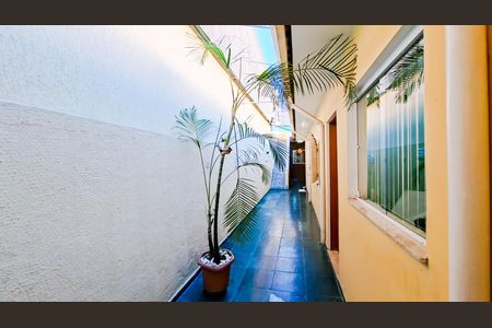 Casa à venda com 100m², 3 quartos e 3 vagasQuintal 