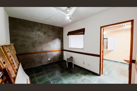 Casa à venda com 100m², 3 quartos e 3 vagasQuarto de Serviço