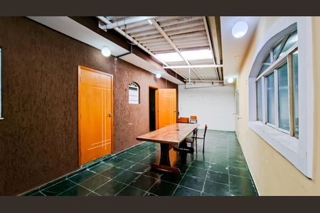 Casa à venda com 100m², 3 quartos e 3 vagasQuintal 