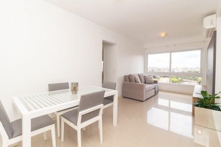 Sala de apartamento para alugar com 2 quartos, 69m² em Santana, Porto Alegre