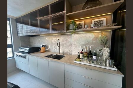 Apartamento à venda com 125m², 3 quartos e 2 vagas