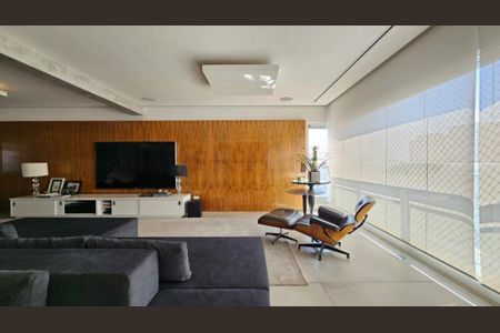 Apartamento à venda com 275m², 3 quartos e 4 vagas