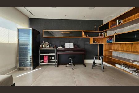 Apartamento à venda com 275m², 3 quartos e 4 vagas