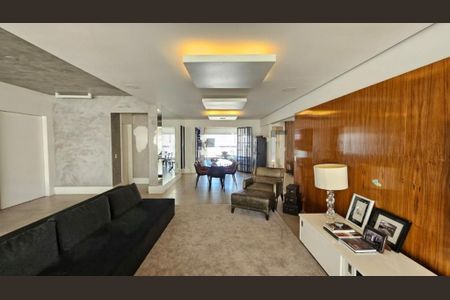 Apartamento à venda com 275m², 3 quartos e 4 vagas