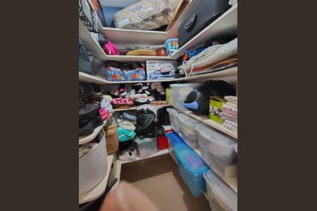 Apartamento para alugar com 179m², 4 quartos e 2 vagas Apartamento para alugar com 179m², 4 quartos e 2 vagasFoto 06