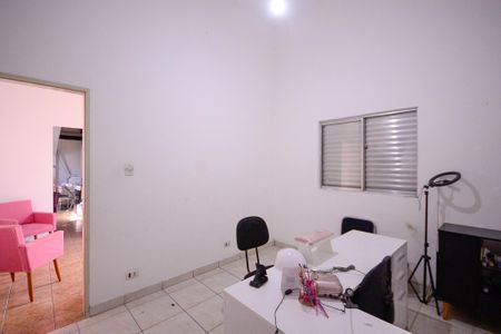 Casa à venda com 200m², 6 quartos e sem vagaCasa 1 - Quarto 1 