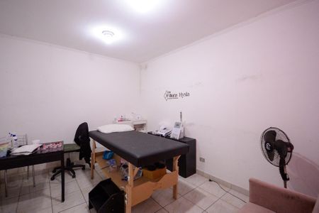 Casa à venda com 200m², 6 quartos e sem vaga Casa à venda com 200m², 6 quartos e sem vagaCasa 1 - Quarto 3