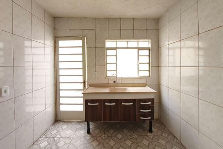 Casa para alugar com 90m², 3 quartos e 1 vagaCozinha