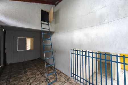 Casa para alugar com 90m², 3 quartos e 1 vagaQuintal - Garagem