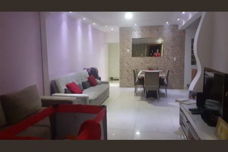 SALA de casa à venda com 3 quartos, 140m² em Santo Antônio, Osasco