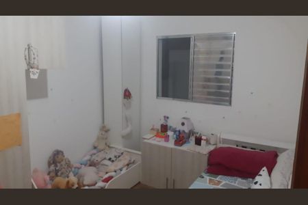 DORMITORIO de casa à venda com 3 quartos, 140m² em Santo Antônio, Osasco