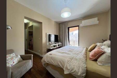 Apartamento à venda com 240m², 3 quartos e 3 vagas