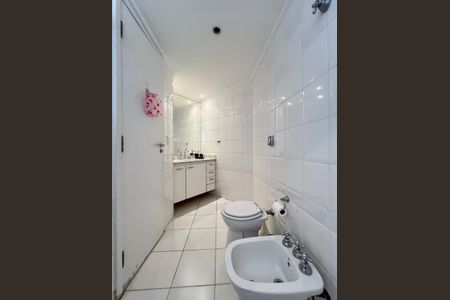 Apartamento à venda com 240m², 3 quartos e 3 vagas