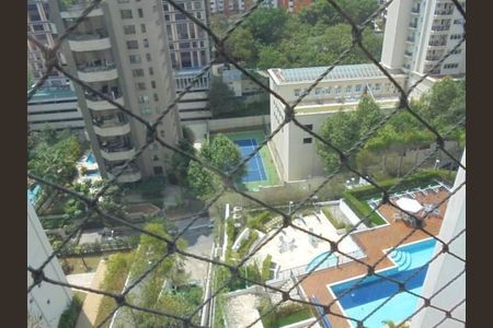Apartamento à venda com 3 quartos, 240m² em Jardim Fonte do Morumbi, São Paulo