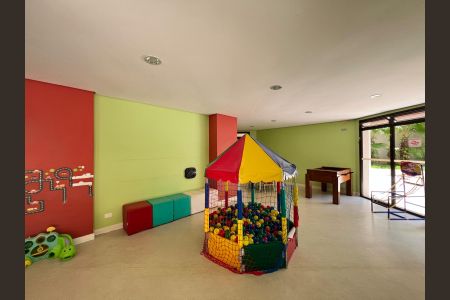 Apartamento à venda com 240m², 3 quartos e 3 vagas