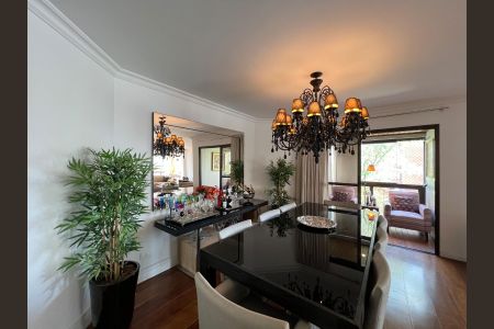Apartamento à venda com 240m², 3 quartos e 3 vagas