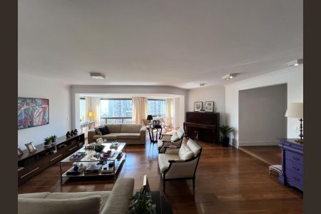 Apartamento à venda com 240m², 3 quartos e 3 vagas