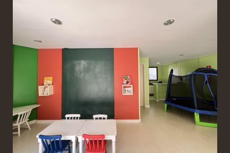 Apartamento à venda com 240m², 3 quartos e 3 vagas