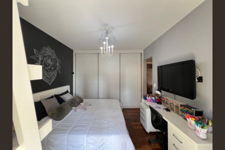 Apartamento à venda com 240m², 3 quartos e 3 vagas