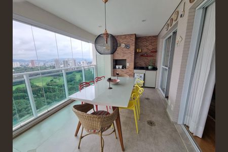 Apartamento à venda com 4 quartos, 194m² em Umuarama, Osasco
