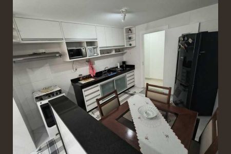 Apartamento à venda com 126m², 3 quartos e 4 vagas