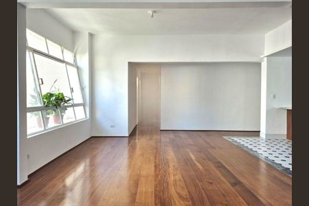 Apartamento à venda com 110m², 3 quartos e sem vaga