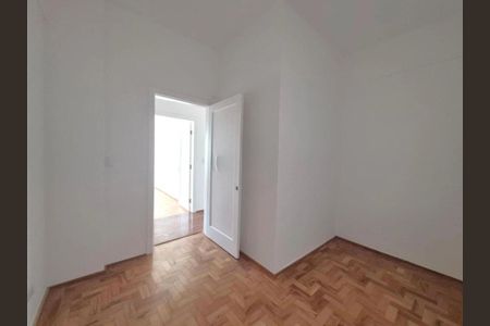 Apartamento à venda com 110m², 3 quartos e sem vaga