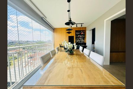 Apartamento à venda com 3 quartos, 130m² em Santo Amaro, São Paulo