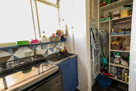 Apartamento para alugar com 80m², 3 quartos e 1 vagaÁrea de Serviço