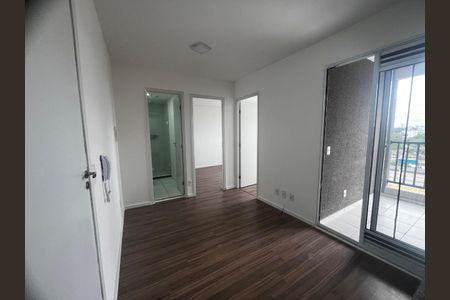 Foto 10 de apartamento para alugar com 2 quartos, 32m² em Campo Limpo, São Paulo