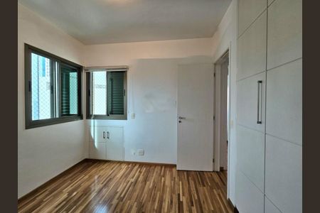 Apartamento à venda com 147m², 3 quartos e 3 vagas
