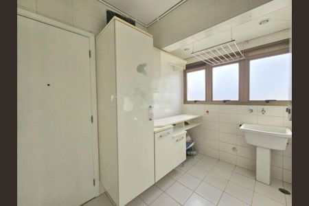 Apartamento à venda com 147m², 3 quartos e 3 vagas