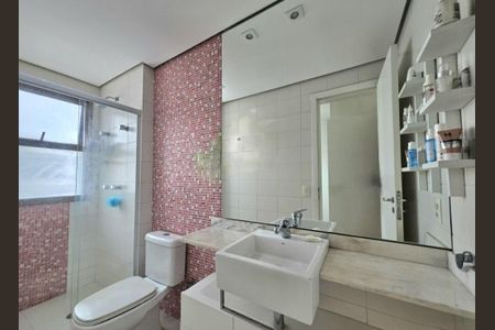 Apartamento à venda com 147m², 3 quartos e 3 vagas