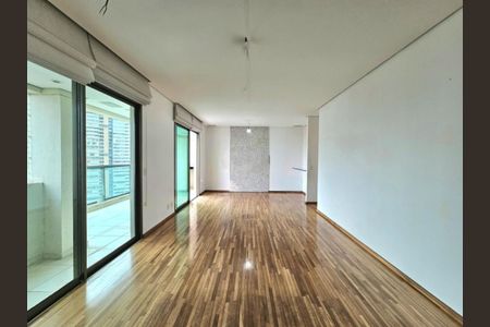 Apartamento à venda com 147m², 3 quartos e 3 vagas