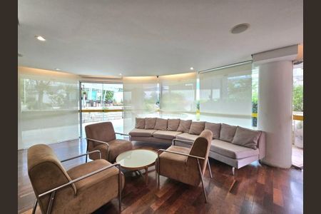 Apartamento à venda com 147m², 3 quartos e 3 vagas