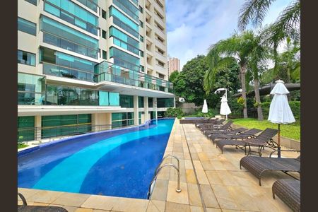 Apartamento à venda com 147m², 3 quartos e 3 vagas