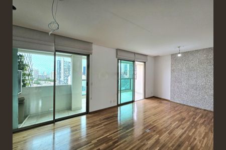 Apartamento à venda com 147m², 3 quartos e 3 vagas