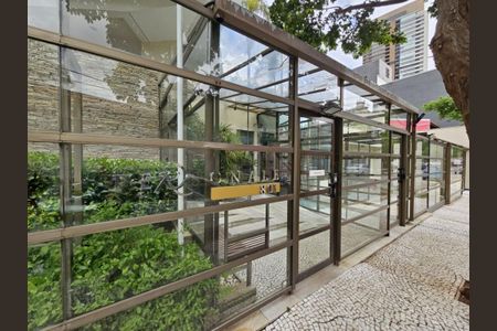 Apartamento à venda com 147m², 3 quartos e 3 vagas