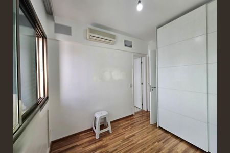 Apartamento à venda com 147m², 3 quartos e 3 vagas