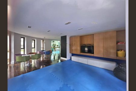 Apartamento à venda com 147m², 3 quartos e 3 vagas